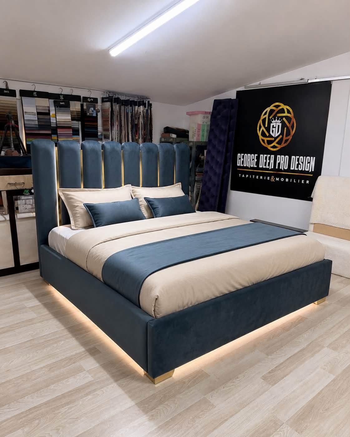 Pat Marine – Pat bleumarin cu LED la bază